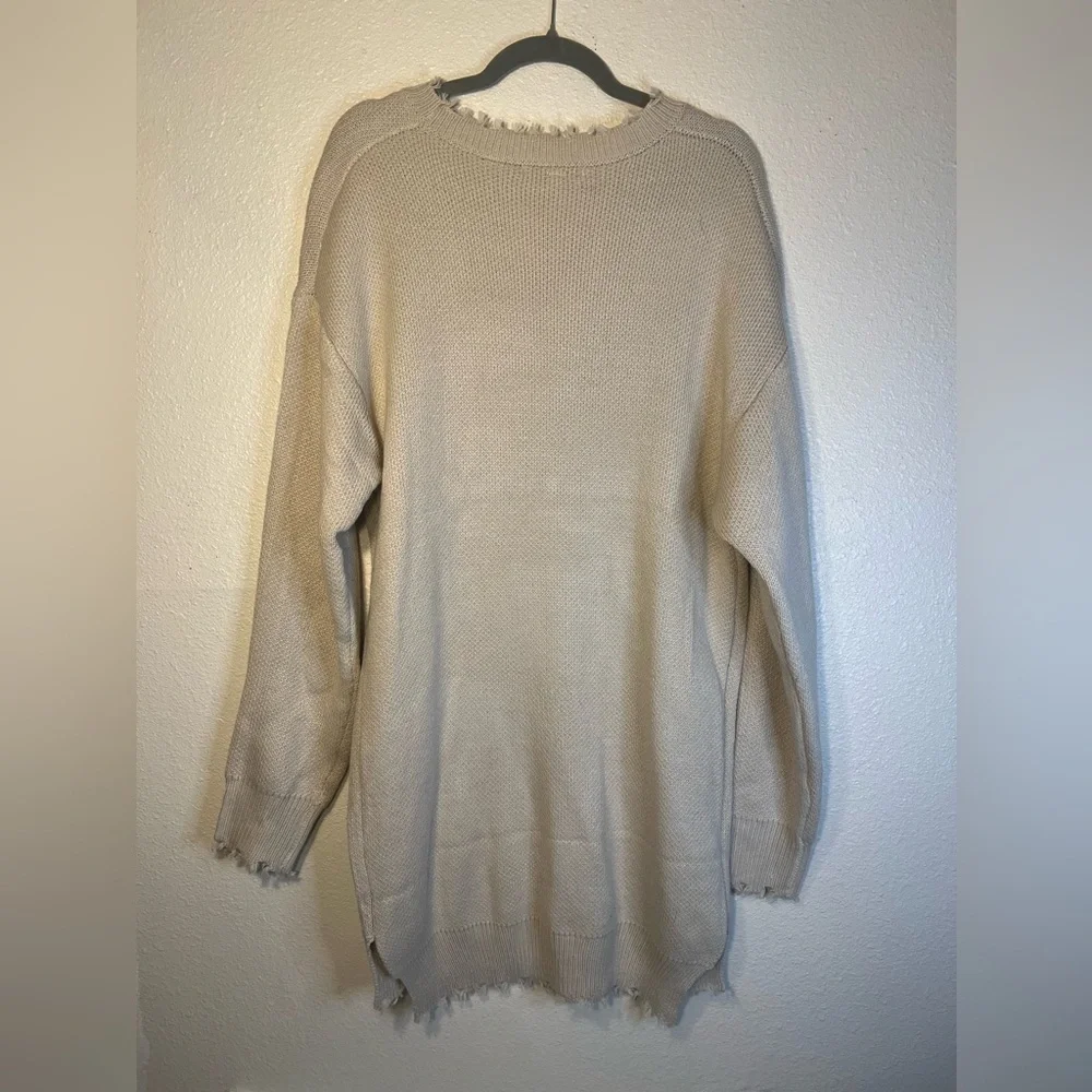 Chic Beige Long Sleeve Dress with Smiley Face - Picture 4 of 4